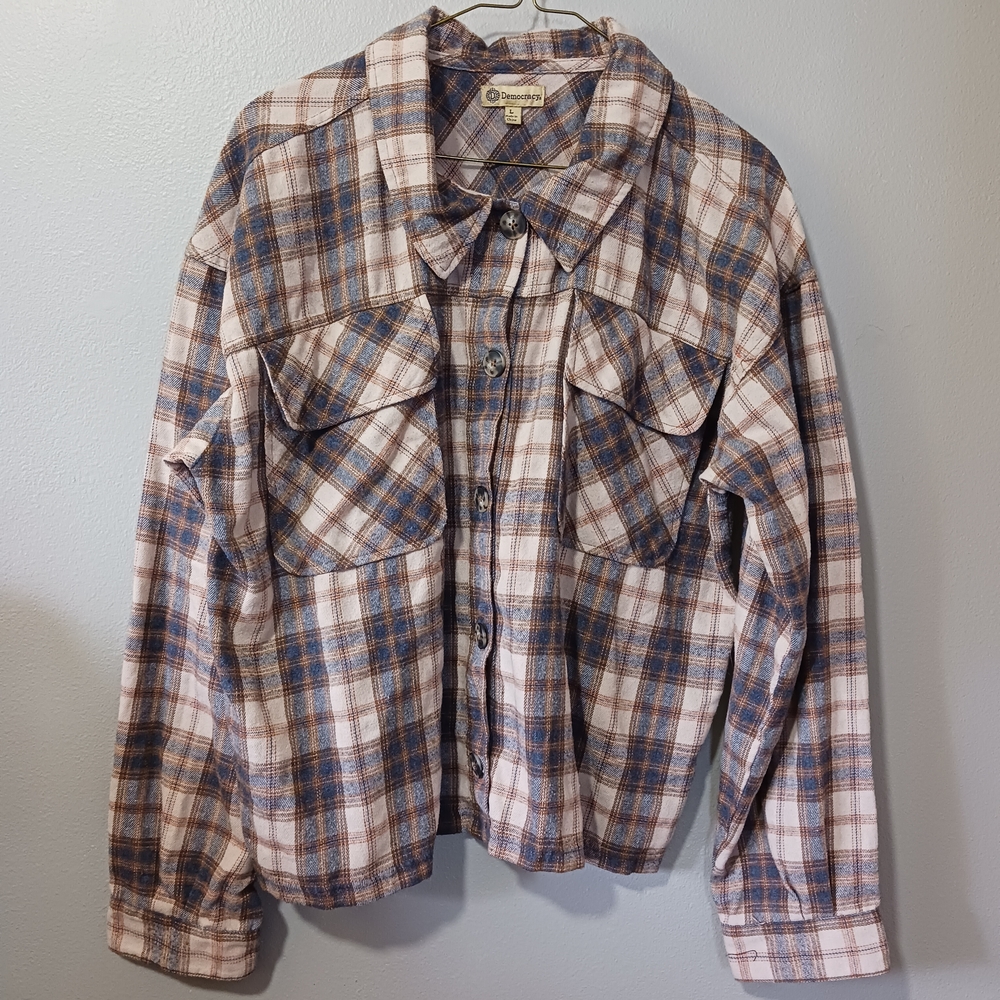Democracy Plaid Cropped Shacket Button Down Shirt Brown Tan Blue Size Large - Picture 1 of 5